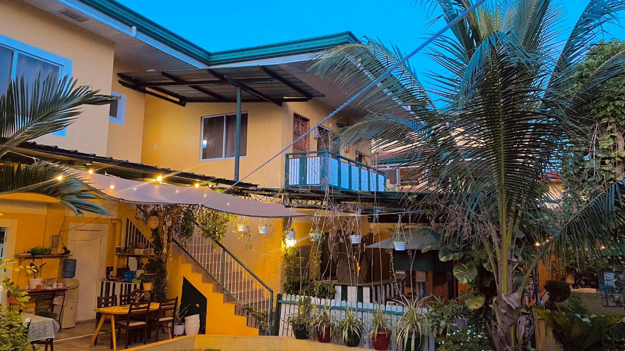Abihon Hoferhaus Mactan Guesthouse Lapu-Lapu City Exterior photo